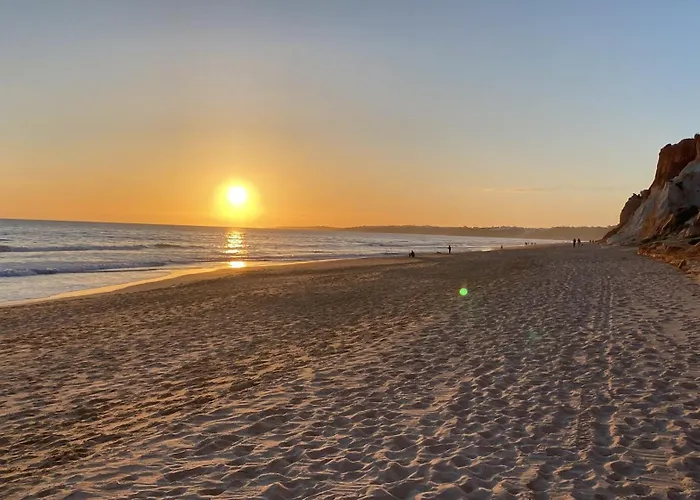 Paradise On The Nyaraló Albufeira
